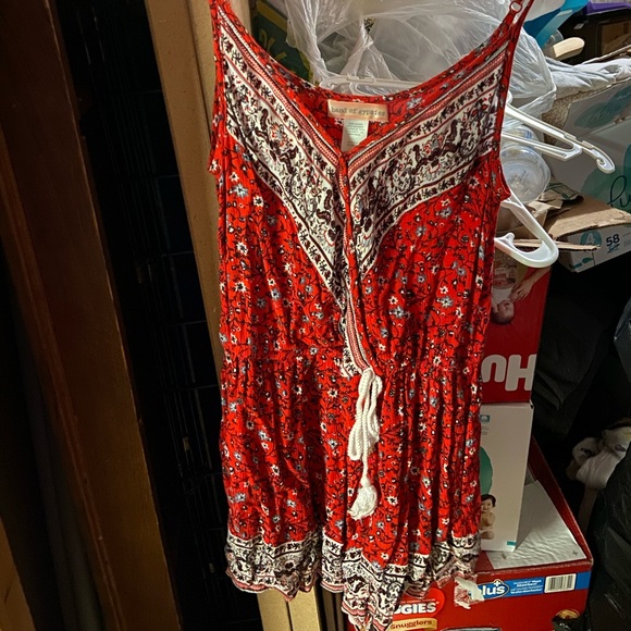 Band of Gypsies Crossover Vneck Romper - Picture 2 of 4
